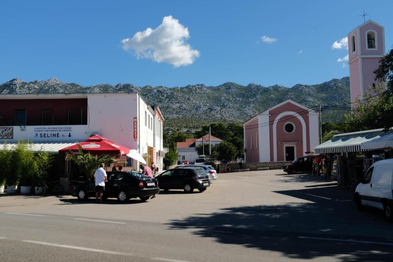 Mala Vila Seline Exterior photo